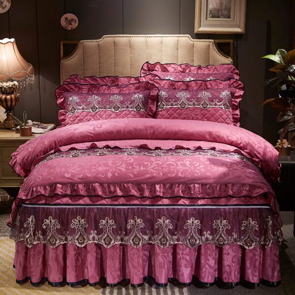 Velvet Bed Skirt Four-piece Quilted Padded Bed Cover