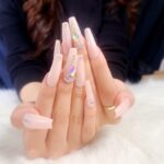 Rhinestone Press-On Nails 24PCS – Luxury Bling Fake Nails with Glue - Image 2